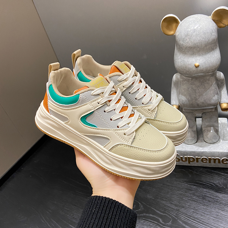 New breathable casual running shoes
