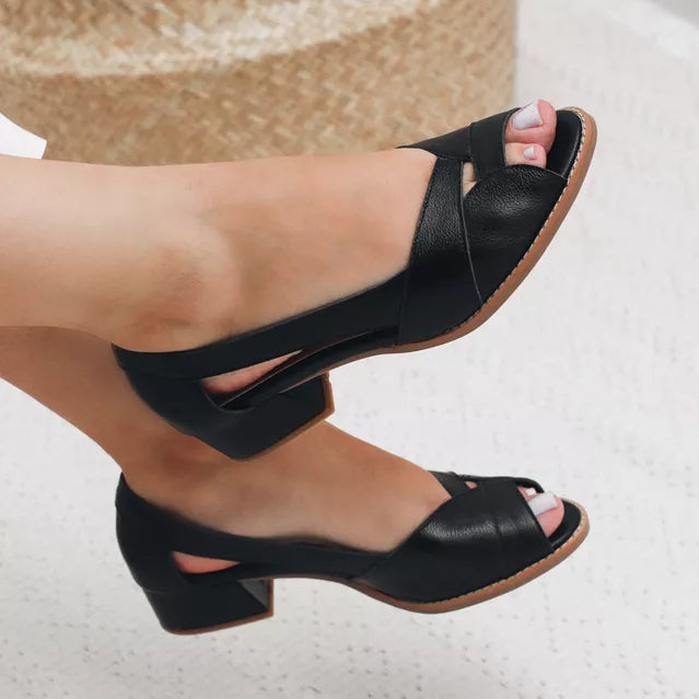 Summer Chic Chunk Heel Leather Casual Sandals