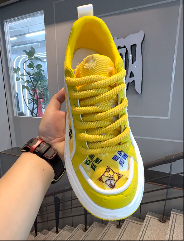 Fashion bright yellow printed casual shoes