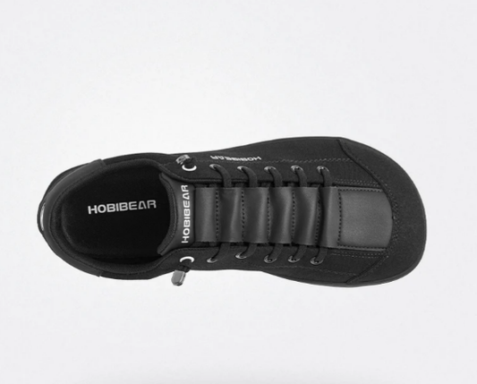 Comfortable casual shoes with wide feet