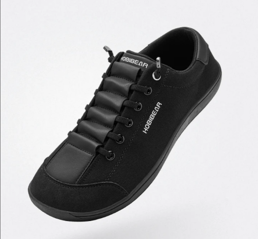 Comfortable casual shoes with wide feet