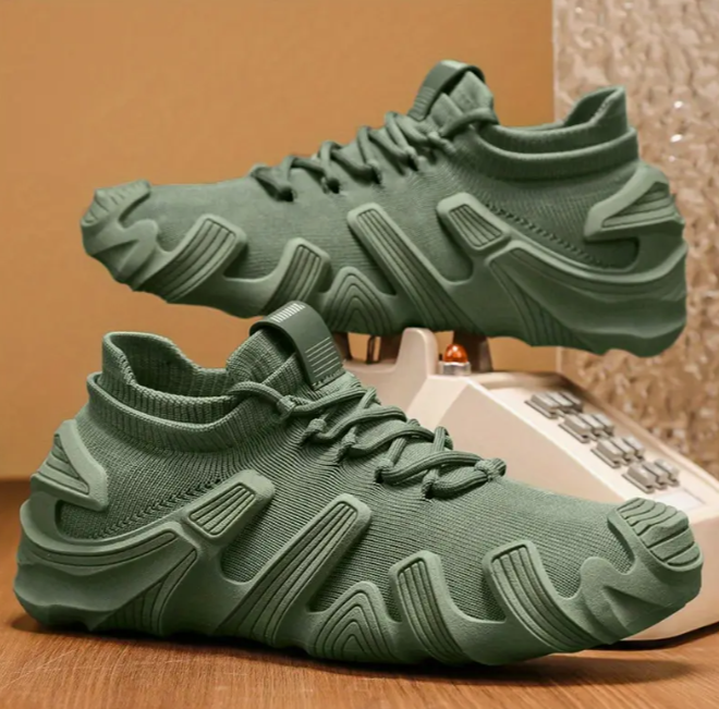 Lightweight Men's Breathable Running Shoes