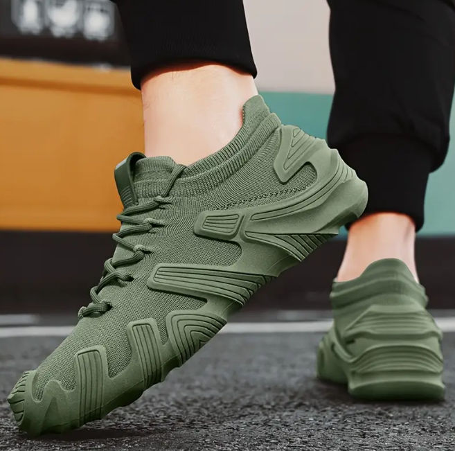 Lightweight Men's Breathable Running Shoes