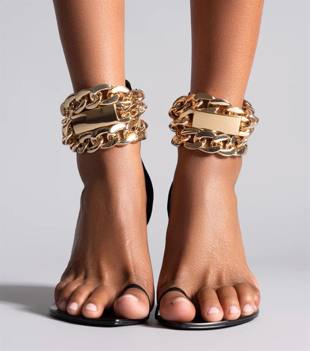 Low heel chain sandals