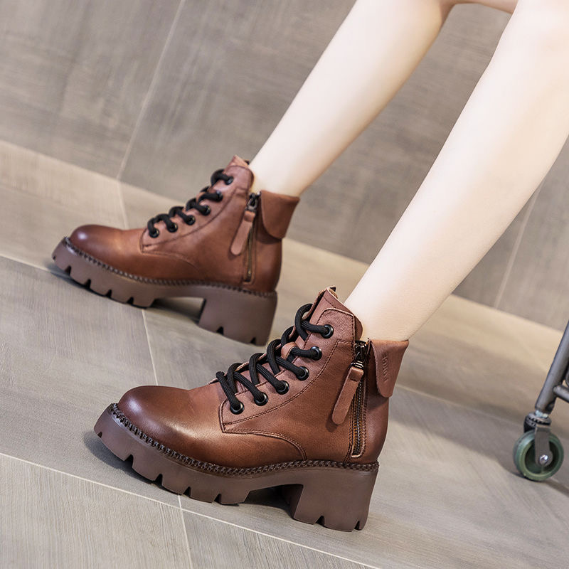Versatile thick-soled orthopedic leather boots