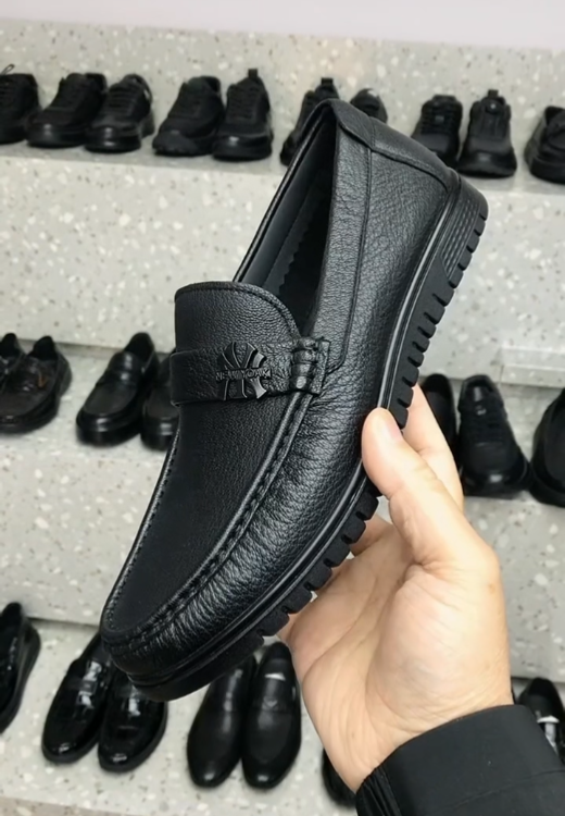 Leisure soft-soled soft-faced leather shoes
