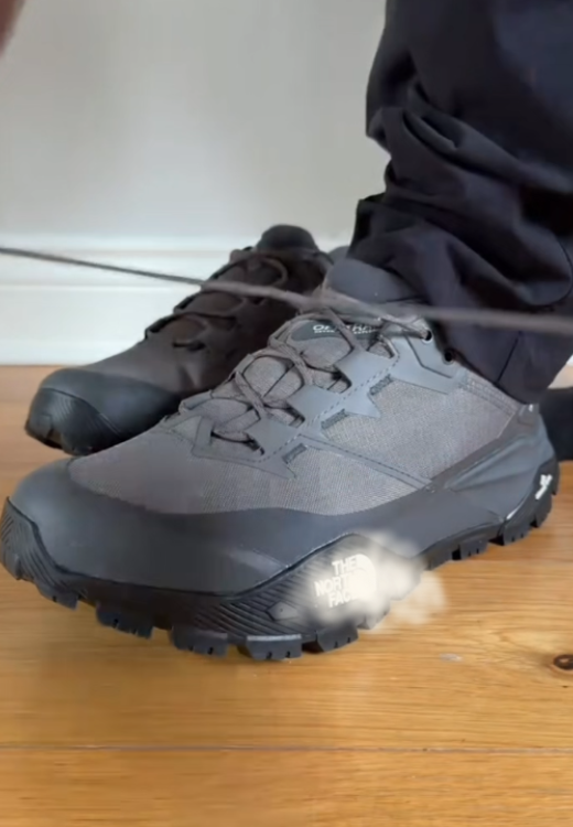 Gray high-quality men's walking shoes