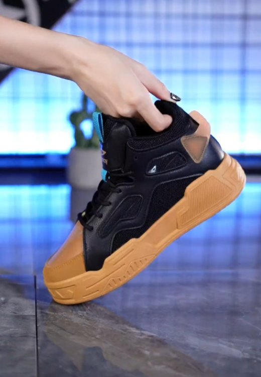 Men's printed high-top sneakers