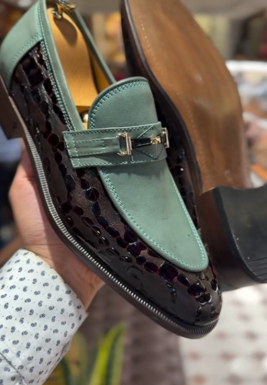 Men's green snake stitching leather shoes