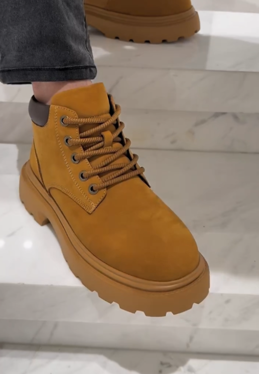 Lightweight waterproof Martin boots