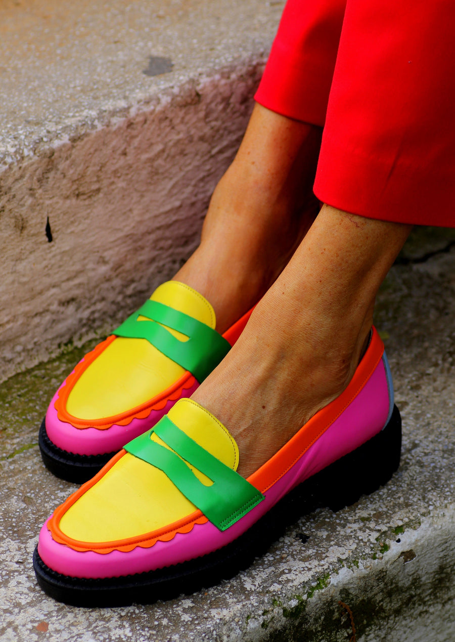 Eye-catching chic Italian leather loafers