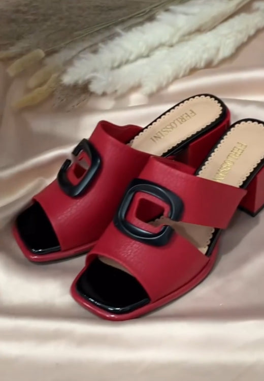 C logo fashion slippers and high heels