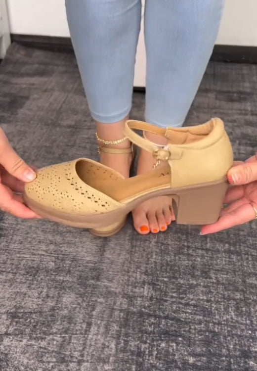 Women's Fashionable Solid Color HollowOut Design Sandals
