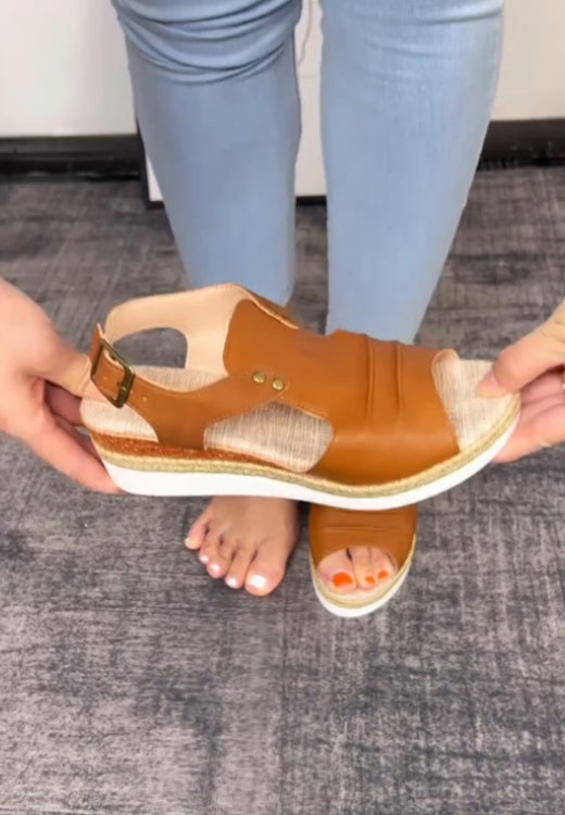 Leather breathable soft leather soft soled sandals