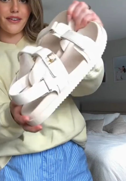 Elegant and simple solid color sandals