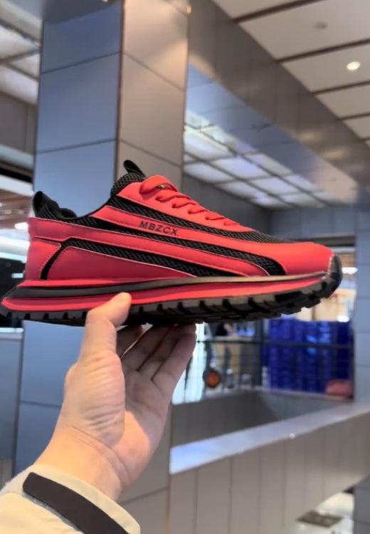 Functional wind red and black color matching casual shoes