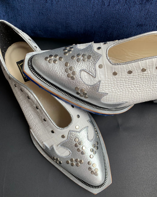 Fashion retro handmade silver stitching totem leather shoes