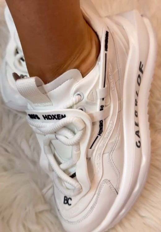 Fashion letters thick shoelaces white casual sneakers