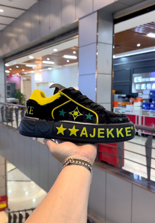 Men's letter printing heightening shoes