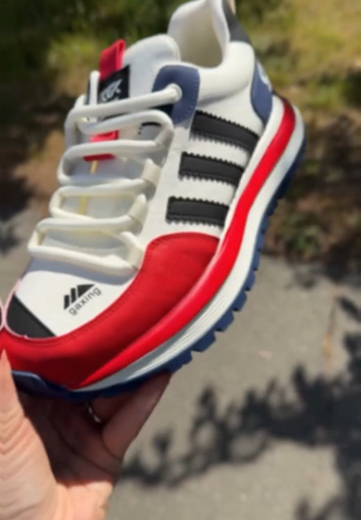 Red and white matching thick shoelaces sneakers