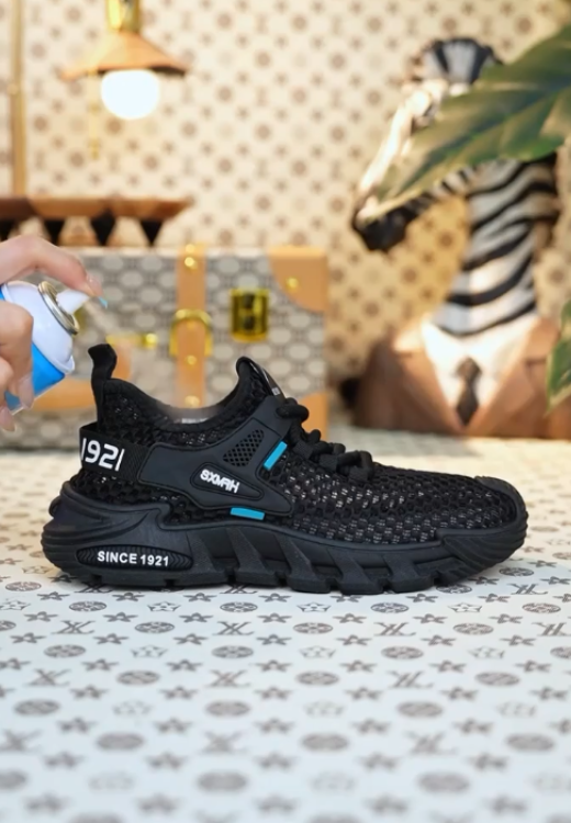 Men's classic black mesh casual shoes