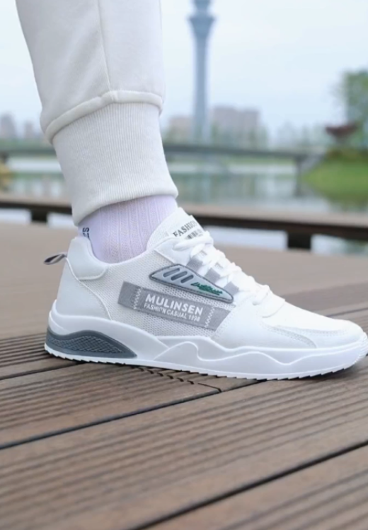 White fashion mesh breathable sneakers
