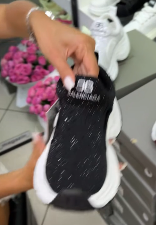 The fashion all over the sky sparkles leisure shoes