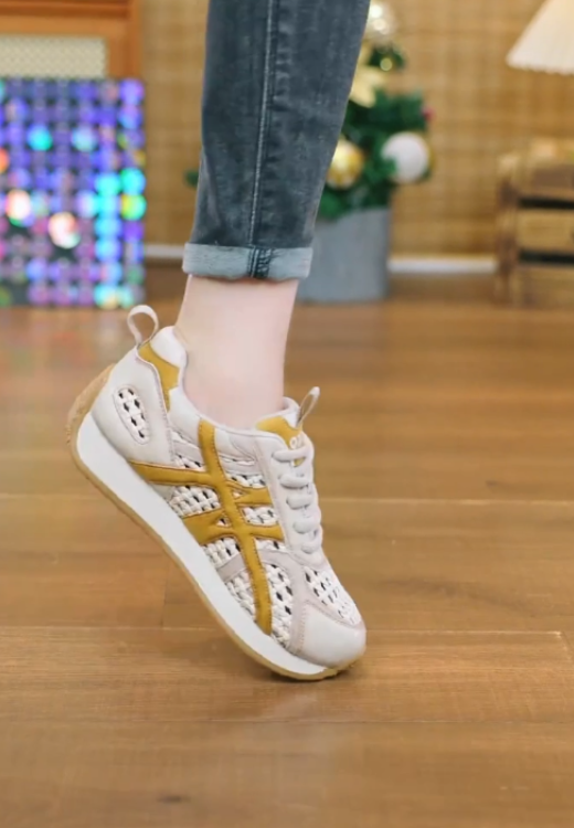Women's yellow woven stitching casual shoes