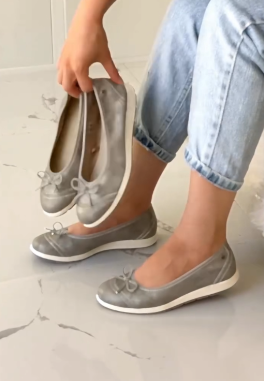 Women's Summer Shallow Mouth Leisure Leather Shoes