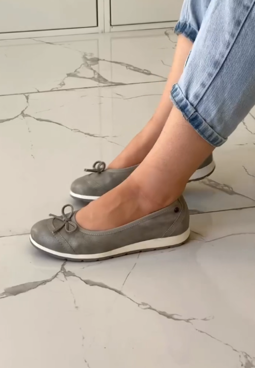 Women's Summer Shallow Mouth Leisure Leather Shoes