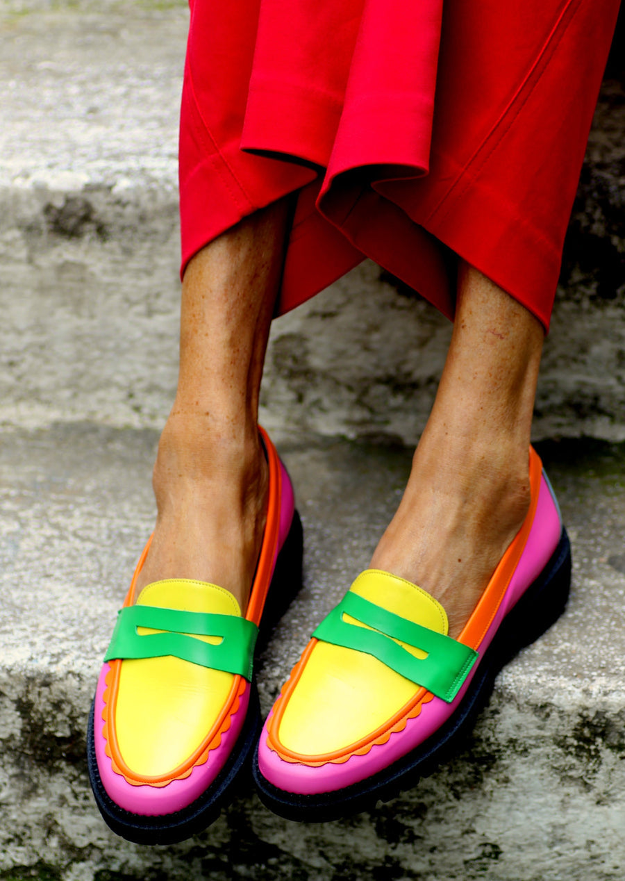 Eye-catching chic Italian leather loafers