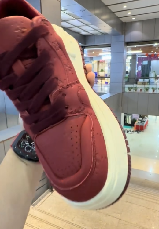 Red printed sneakers with high and thick soles