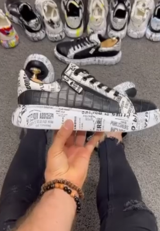 Old newspaper printed casual zipper sneakers
