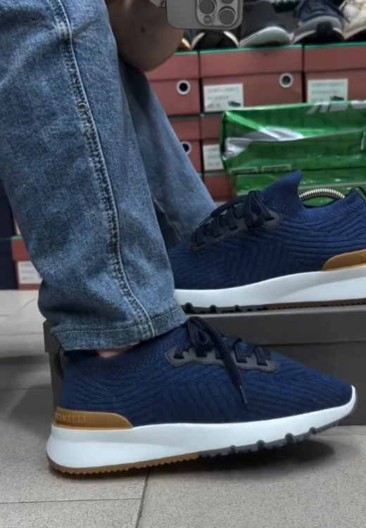 Blue mesh casual heighten sports shoes