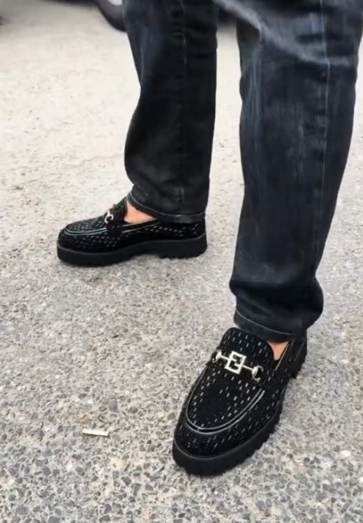 New shiny metal square buckle leisure leather shoes in 2025