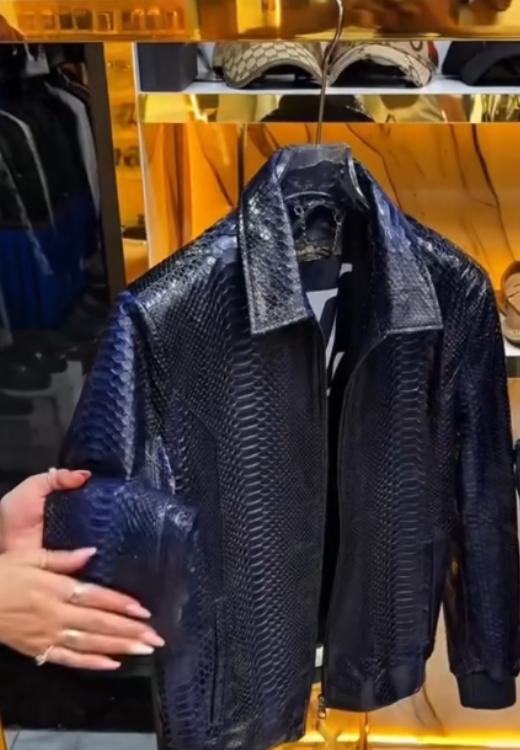 Dark blue crocodile environmental protection coat