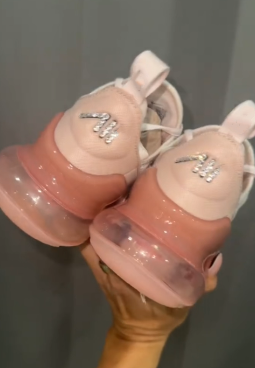 Pink diamond breathable sneakers