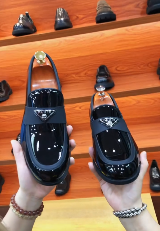 Men's color matching high quality smooth leather shoes