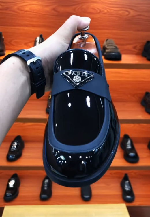 Men's color matching high quality smooth leather shoes