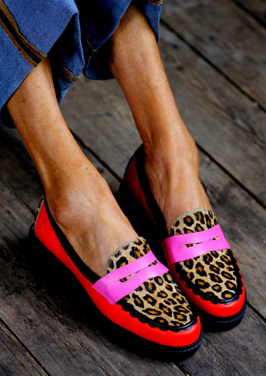 Eye-catching chic Italian leather loafers