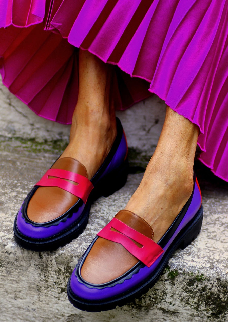 Eye-catching chic Italian leather loafers