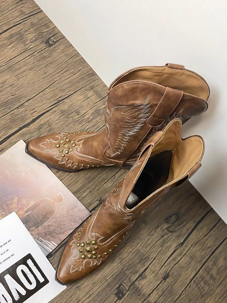 Studded Wings Western Cowboy Boots