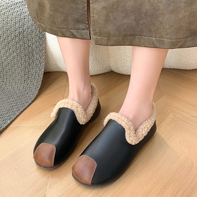 Retro soft-soled comfortable loafers