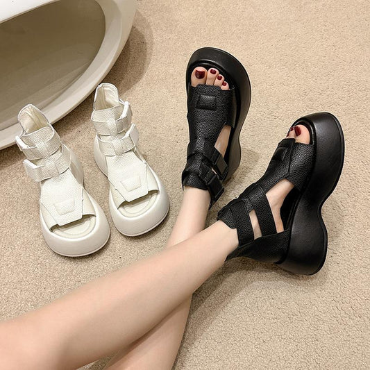 Soft-sole leather sandals