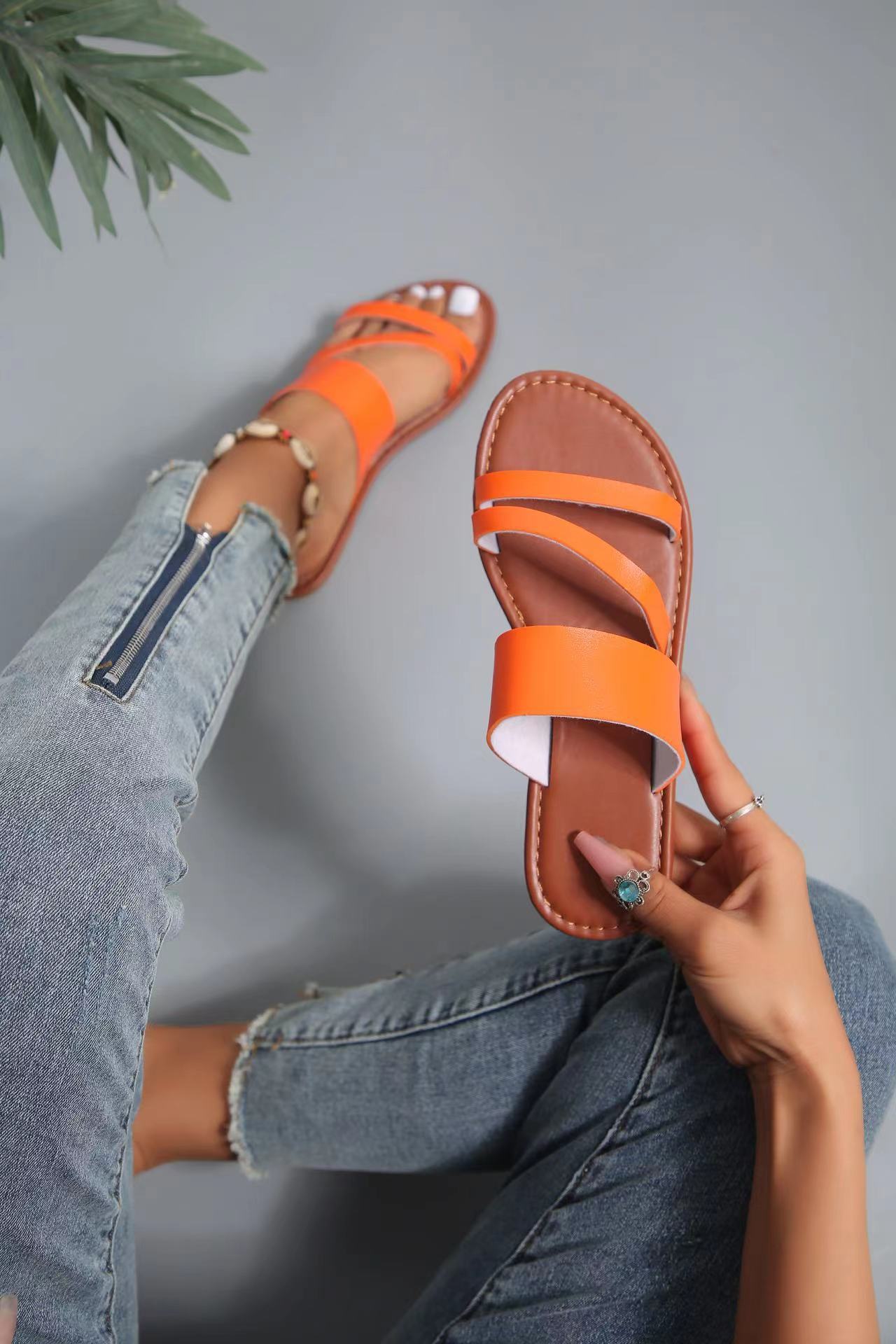 Round toe open toe sandals