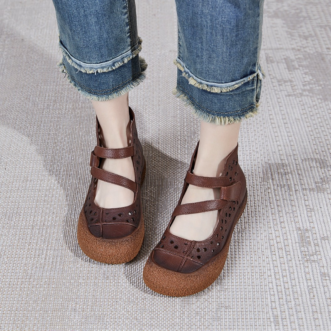 Retro soft sole hollow casual shoes