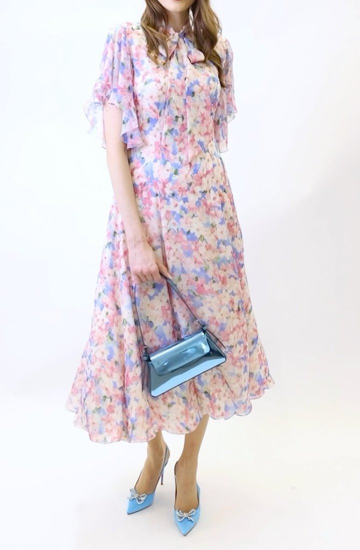 Romantic Floral Print Dress With Sweet-pea Sleeves